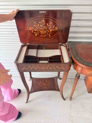 Inlaid Marquetry Ladies' Writing Desk / Vanity