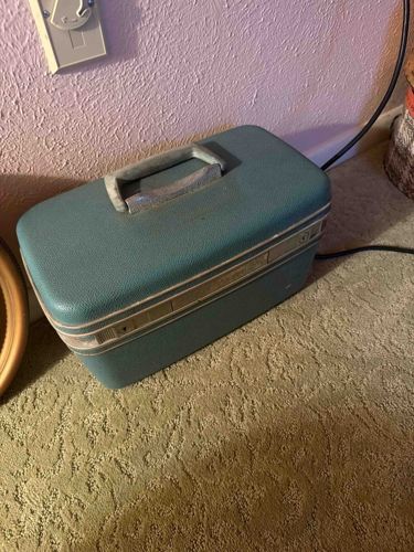 Vintage Samsonite Silhouette Beauty Case