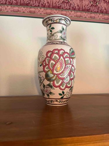 Chinoiserie Floral Porcelain Vase