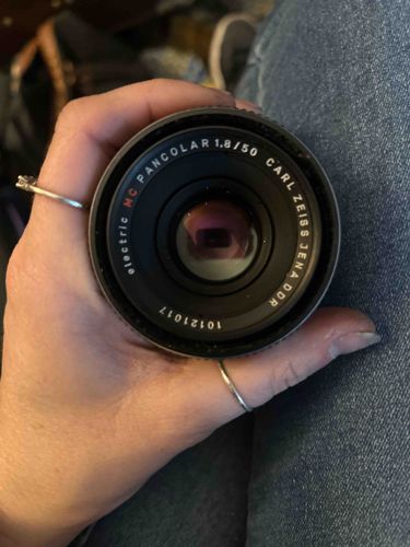 Carl Zeiss Jena DDR Electric MC Pancolar 1.8/50 Camera Lens