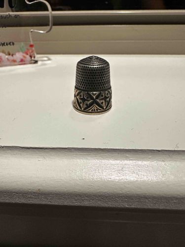 Antique Decorative Thimble