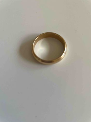 Plain Gold Wedding Band