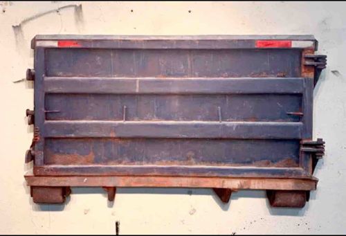 Trompe L'oeil Painting of a Truck Tailgate