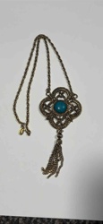 Vintage Style Quatrefoil Pendant Necklace with Tassel