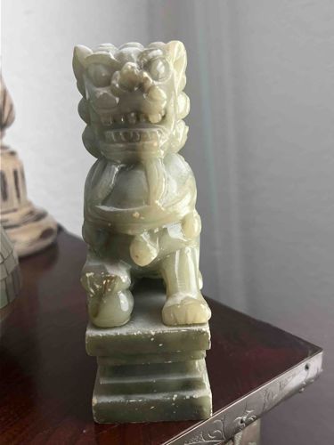 Chinese Guardian Lion (Foo Dog) Carving