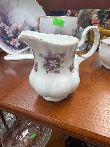 Royal Albert Sweet Violets Creamer