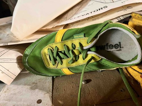 Newfeel Many Mesh Walking Shoe