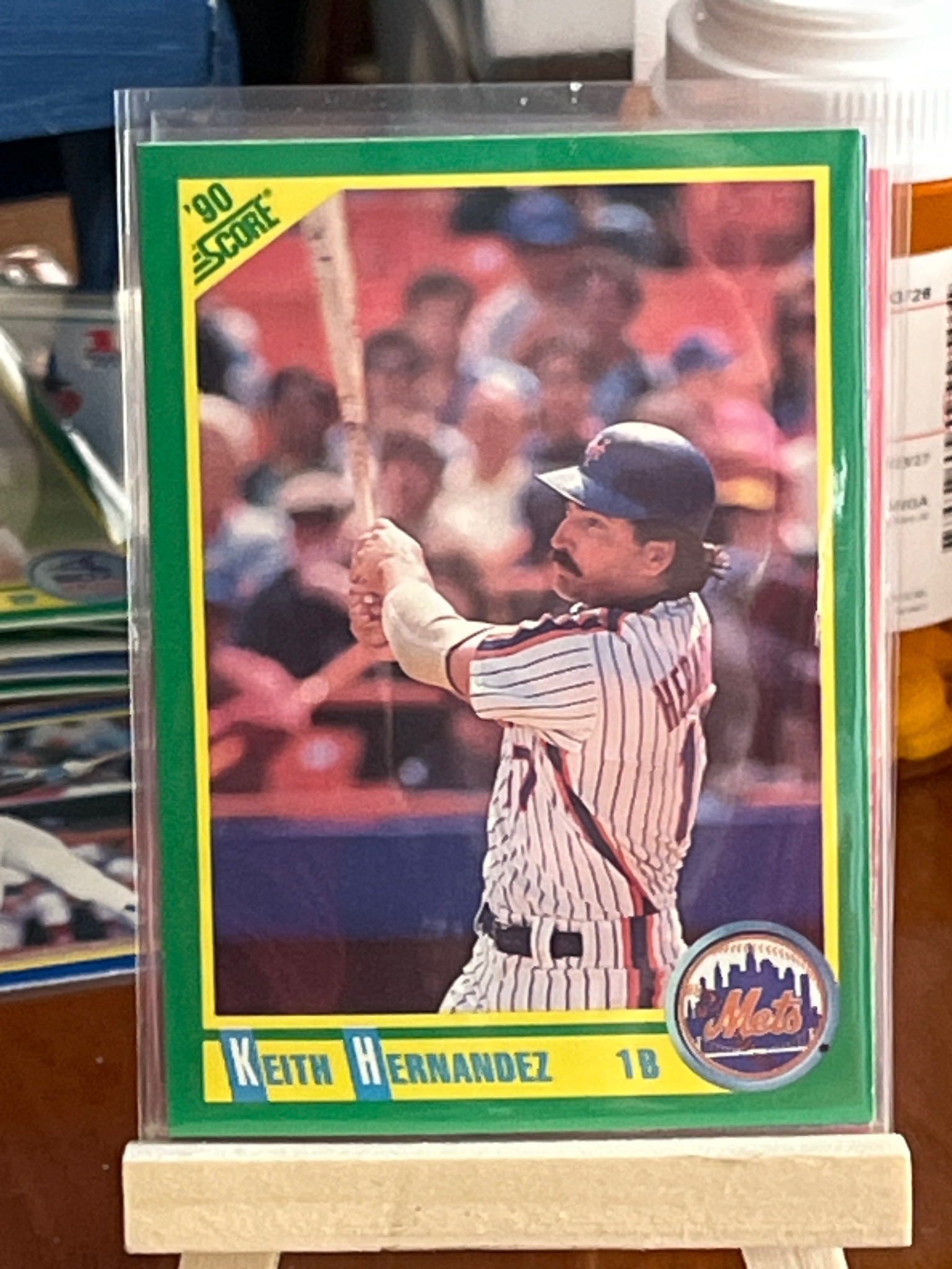 1990 Score Keith Hernandez Baseball Card #17
